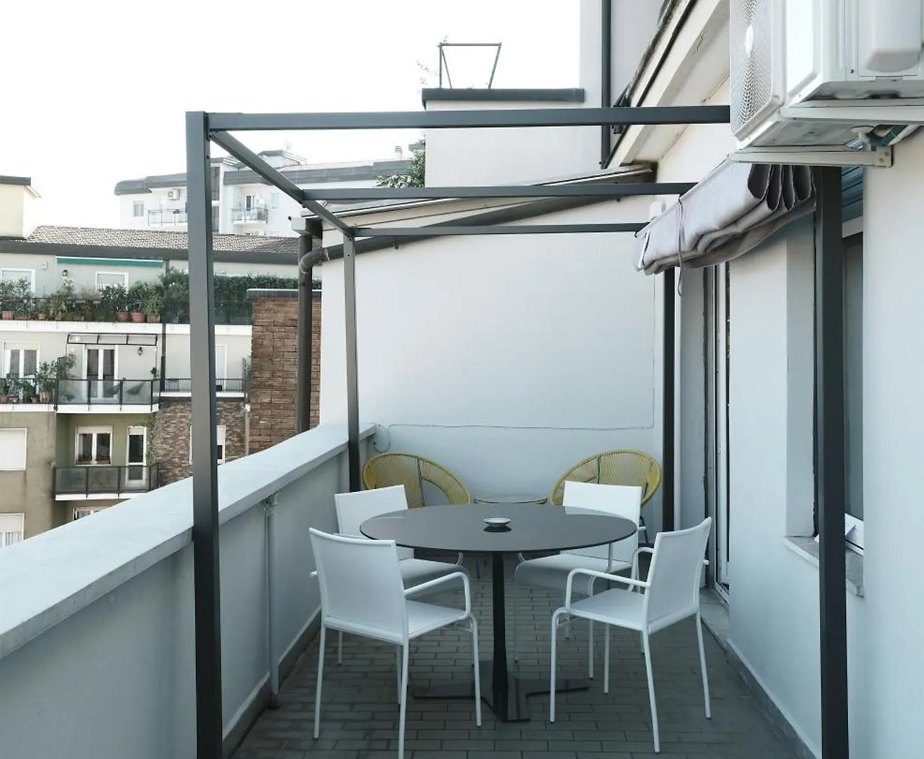 Comecasa Citta Studi Terraced Apartment Milano